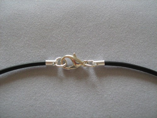 Schwarze kautschuk kette - schwarze,