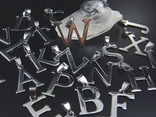 Edelstahlkette mit buchstabe - mit,